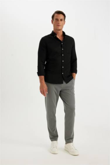 Slim Fit Dar Kesim Polo Yaka Dokulu Uzun Kollu Siyah Gömlek