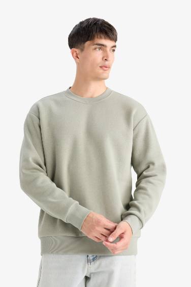 Relax Fit Crew Neck Thick Basic Sweatshirt