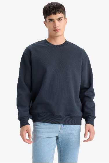 Relax Fit Bisiklet Yaka Kalın İçi Yumuşak Tüylü Basic Düz Sweatshirt