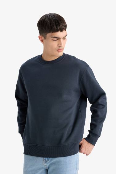 Relax Fit Bisiklet Yaka Kalın İçi Yumuşak Tüylü Basic Düz Sweatshirt