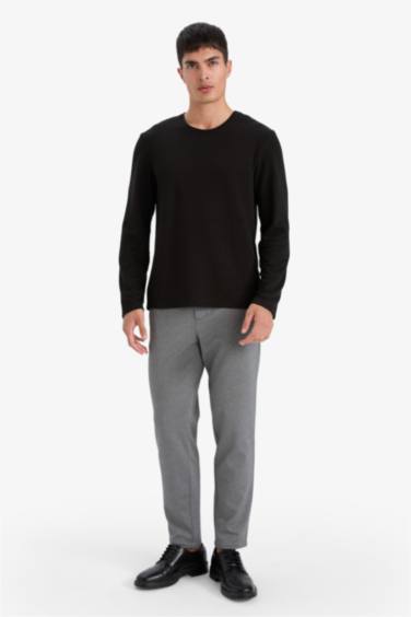 Tailored Fit Straight Leg Trousers