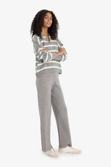 Pantalon évasé en tricot à taille élastique