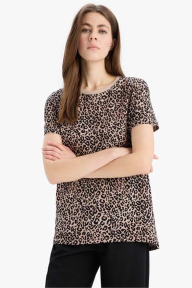 Long Fit Crew Neck Slogan Printed Short Sleeve T-Shirt