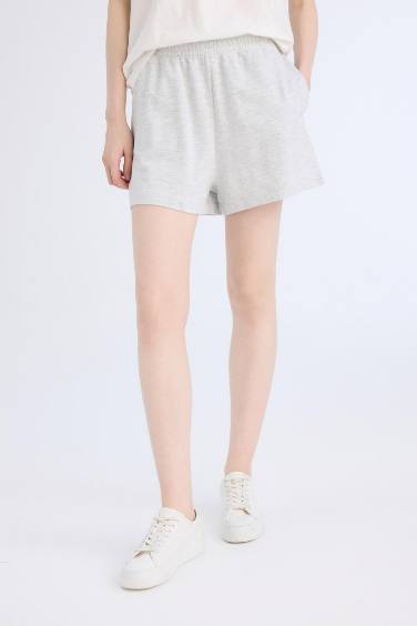 Шорты с прямыми штанинами