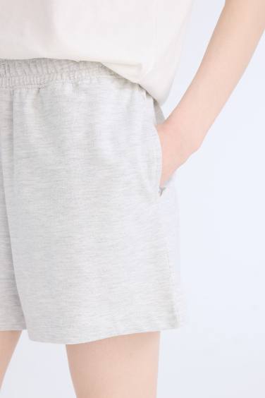 Шорты с прямыми штанинами