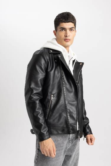 Куртка из искусственной кожи приталенного кроя для мужчин