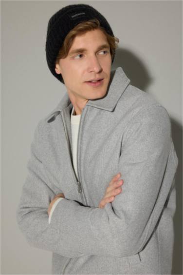 Мужская шапка