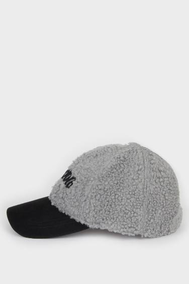 كاب حريمي قطن