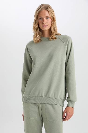 Oversize Fit Crew Neck Thick Basic Casual Sweatshirt