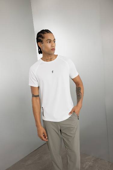 DeFactoFit Slim Fit Crew Neck Printed Sports T-Shirt