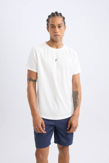 Slim Fit Crew Neck Printed T-Shirt