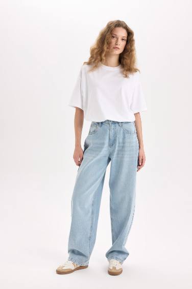 Футболка оверсайз с круглым вырезом