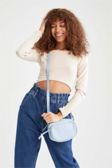 Kadın Çapraz Kol Çantası