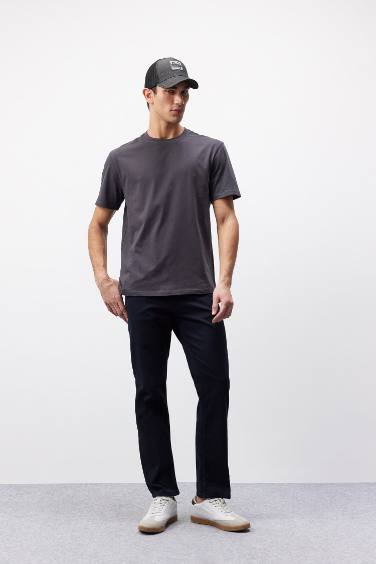 New Regular Fit Crew Neck Basic T-shirt