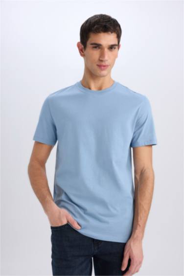 New Regular Fit Crew Neck Basic T-Shirt