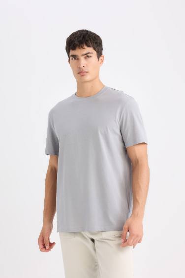 New Regular Fit Crew Neck Short Sleeve T-Shirt