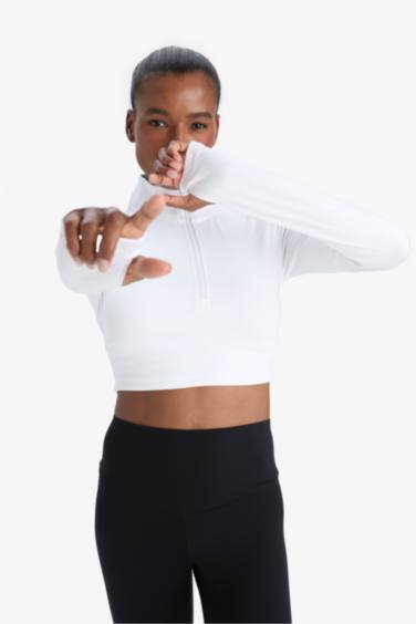 DeFactoFit Slim Fit Collar Soft Inside Stretchy Fabric T-Shirt