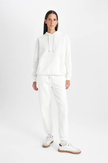 Relax Fit Hooded Kangaroo Pocket Thick Basic Sweatshirt