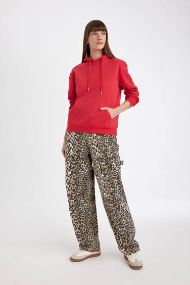 Relax Fit Hooded Thick Fabric Sweatshirt