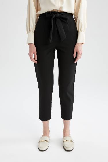 Carrot Fit Tie Waist Detail Woven Trousers