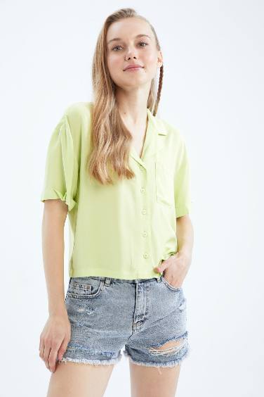 Chemises à manches courtes Col pyjama Une poche