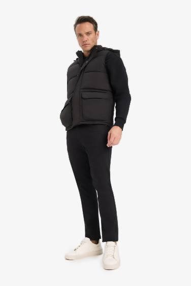 Su İtici Regular Fit Kapüşonlu Fermuarlı İç Cepli Şişme Yelek