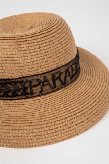 شفقة قش نسائي مطرز