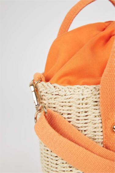 Соломенная сумка для женщин