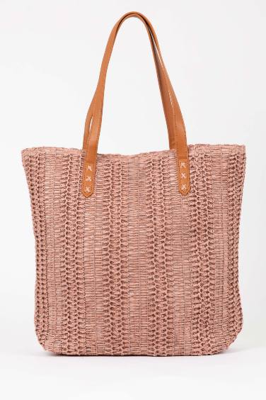 Woman Large Straw Crossbody Bag