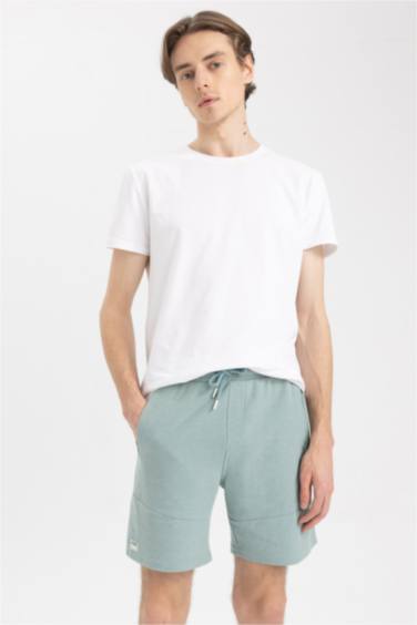 Slim Fit Slim Leg Shorts