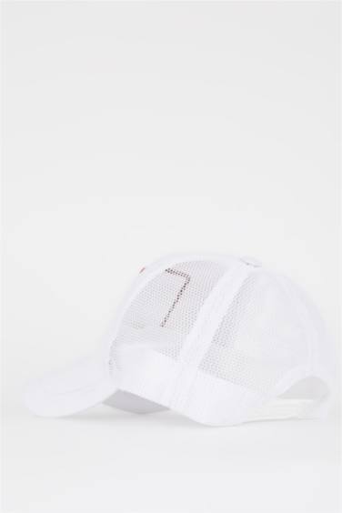 قبعة كاب رجالي مطرز