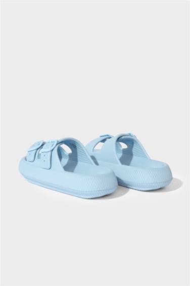 Woman Thick Sole Slipper