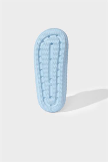 Woman Thick Sole Slipper