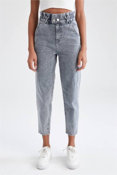WOMAN Jeans Models | DeFacto