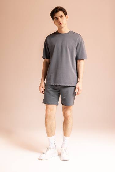 Slim Fit Cropped Hem Shorts