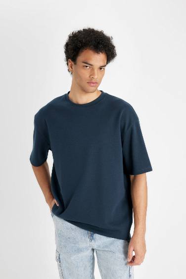 Oversize Fit Crew Neck Heavy Fabric Basic T-Shirt