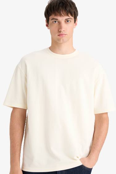 Oversize Fit Crew Neck Short Sleeve T-Shirt