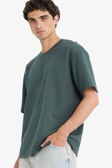 Oversize Geniş Kalıp Bisiklet Yaka Ağır Kumaş Basic Düz Kısa Kollu Tişört