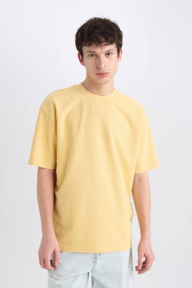 Oversize Fit Crew Neck Heavy Fabric Short Sleeve Basic T-Shirt