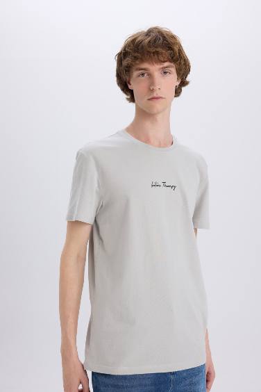 Slim Fit Crew Neck Printed Short Sleeve T-Shirt