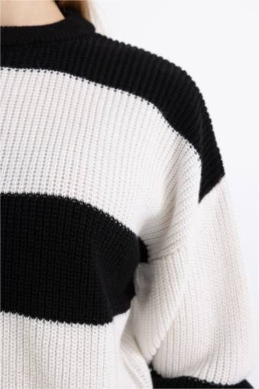 Oversize Fit Striped Crew Neck Pullover
