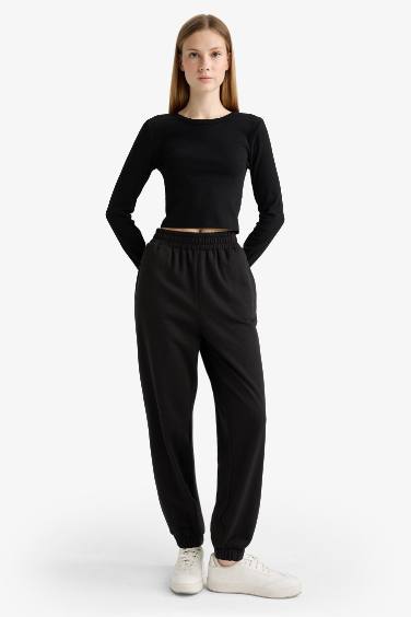 Jogger Fit Printed Trousers