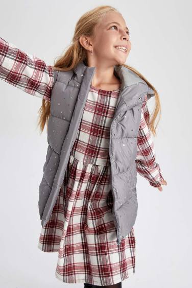 Girl Hooded Vest