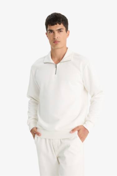 سويت شيرت ثقيل قصة عادية بياخة عالية