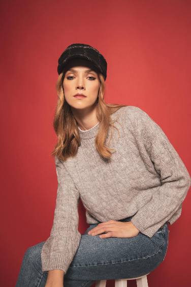 Oversize Fit Crew Neck Pullover