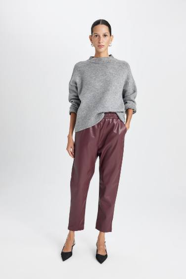 Джоггеры из искусственной кожи с высокой талией