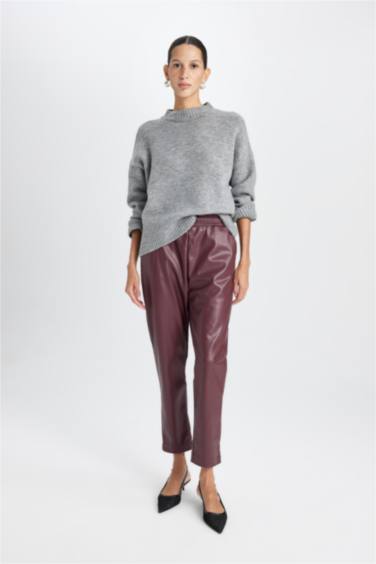 Джоггеры из искусственной кожи с высокой талией