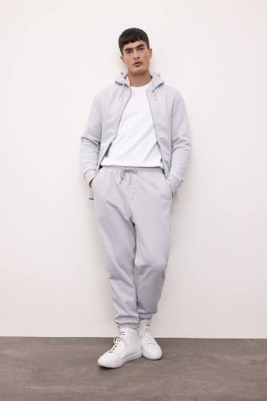 Regular Fit Hooded Soft Furry Inside Basic Zippered Sweatshirt