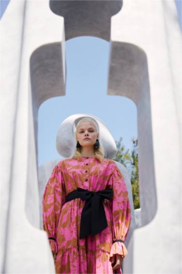 Relax Fit Baskılı Uzun Kollu Kuşaklı Saten %100 Pamuk Elbise