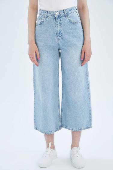 High Waisted Ankle Jeans